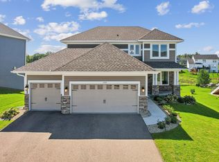 1735 Bluegrass Trl, Victoria, MN 55386