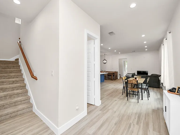 8420A Lanewood Dr — Photo 23