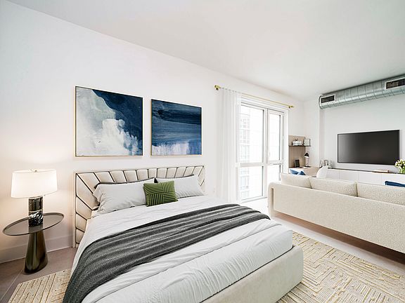 3rd image of 339 W 38th St #15A