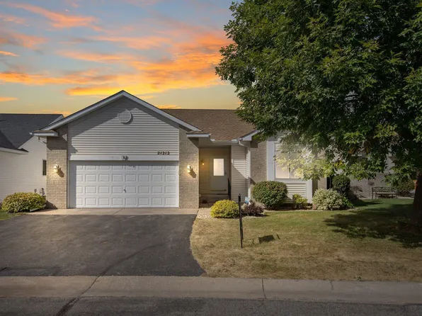 21212 Pasofino Cir N, Forest Lake, MN 55025