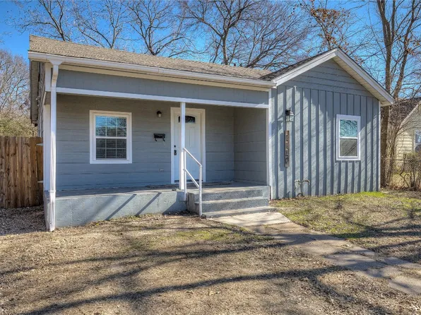1110 Chestnut St, Bonham, TX 75418