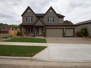 849 36th Pl, Forest Grove, OR 97116