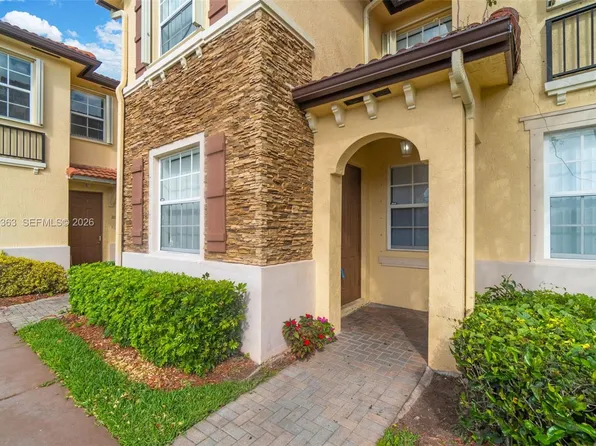 1720 NE 33rd Ave #1045, Homestead, FL 33033