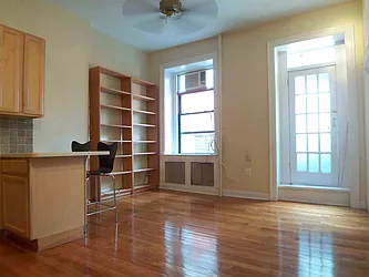 Rented by City Connections Realty
