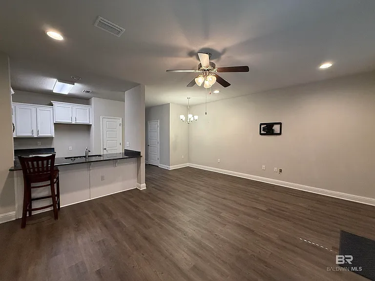 25806 Pollard Rd #17 — Photo 2