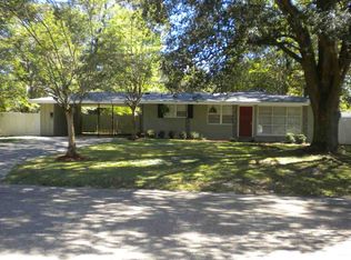 325 Little John Dr, Baton Rouge, LA 70815