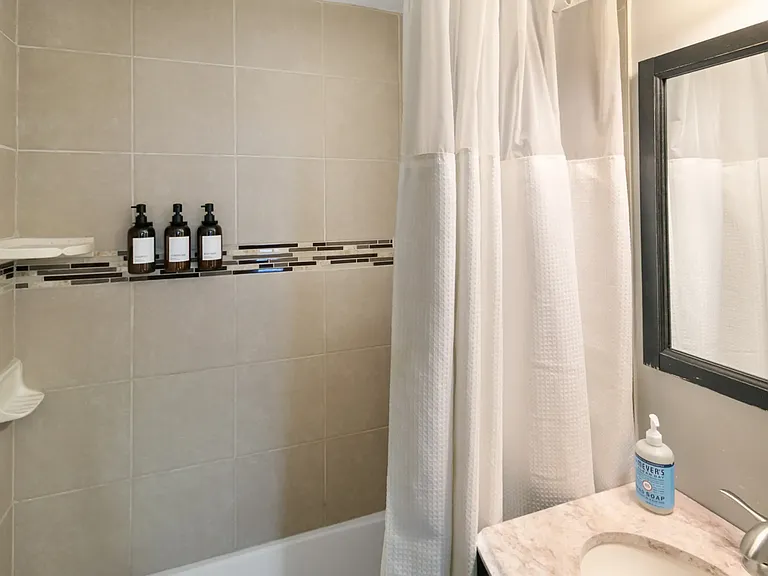 305 W Park Ave #2 — Photo 13