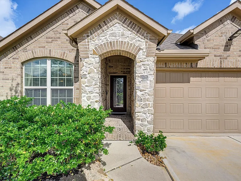 4515 Terrazza Verde Dr — Photo 1