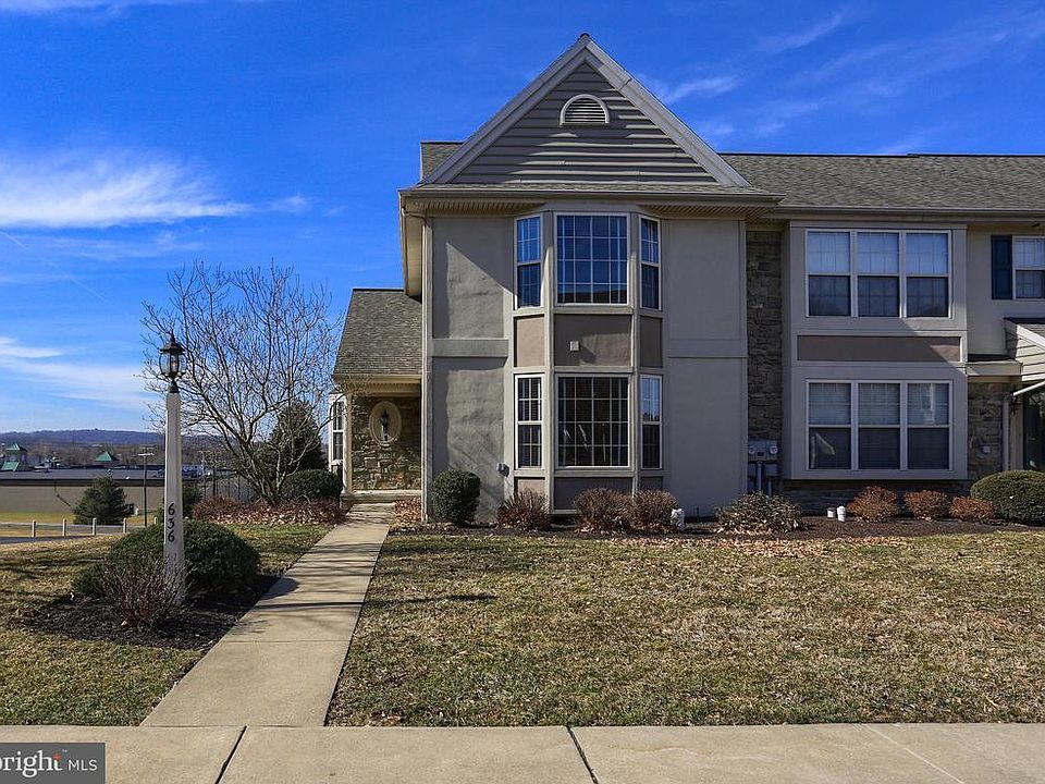 1st image of 636 Royal View Dr