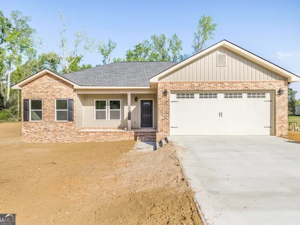 132 Long Pines Cir, East Dublin, GA 31027