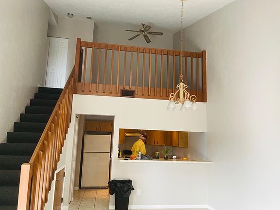 4th image of 230 Orange Grove Dr Unit 1