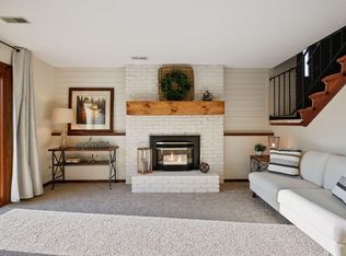 11160 Xavier Ct, Bloomington, MN 55437