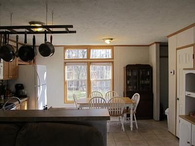 3rd image of 217 Blackburn St