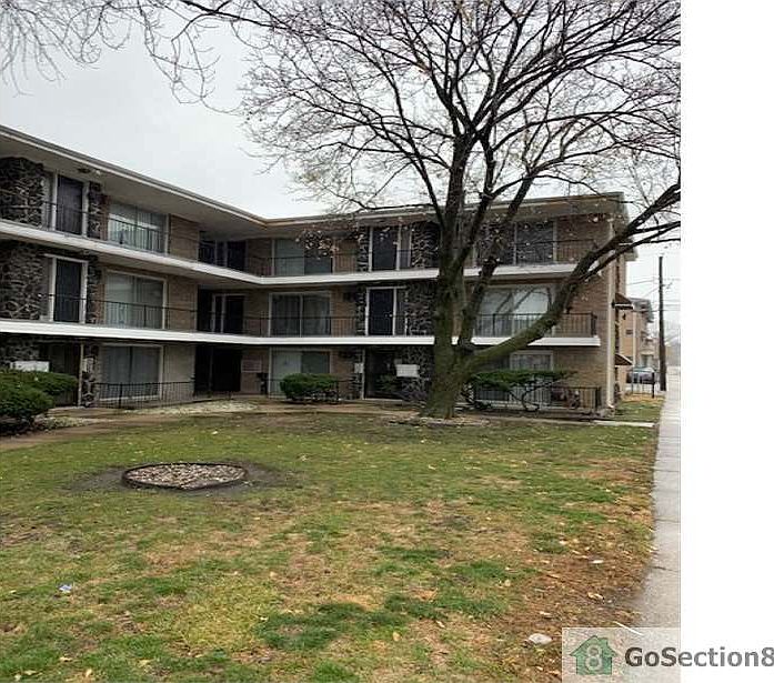 1st image of 469 Hirsch Ave APT 3D