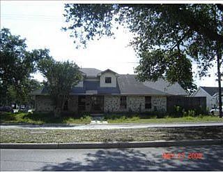 2nd image of 4827 Saint Anthony Ave