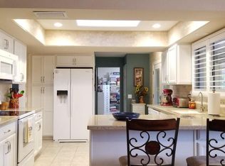 9846 W Silverbell Dr, Sun City, AZ 85351