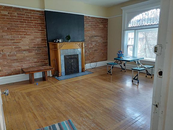 2nd image of 1343 N Vine St #1