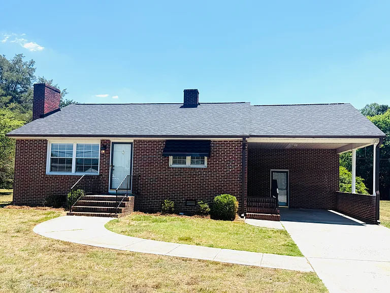 3146 Pleasant Ridge Rd — Photo 4