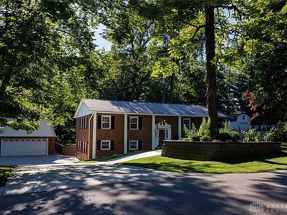 3rd image of 1837 Forestdale Ave