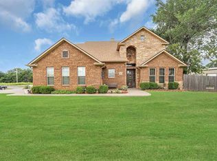 31 NW Crater Creek Rd, Cache, OK 73527