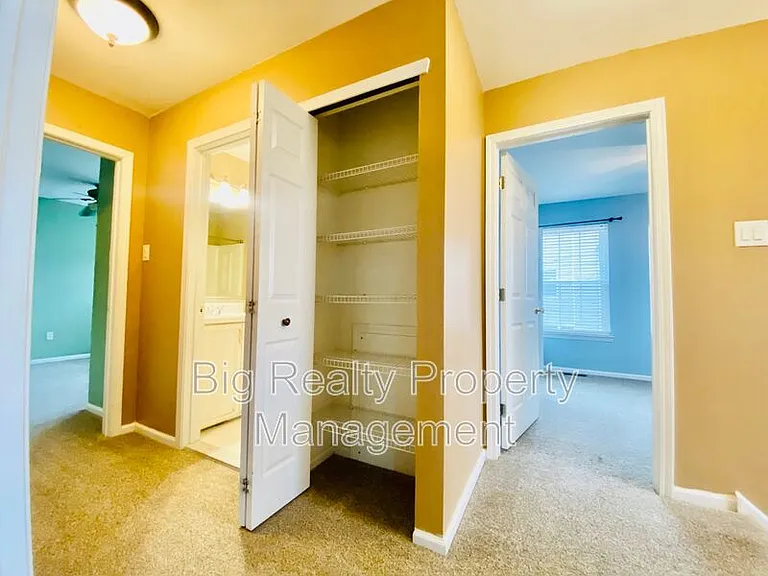 475 Stoneglen St — Photo 20