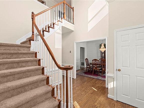 5th image of 2784 Craig Ct