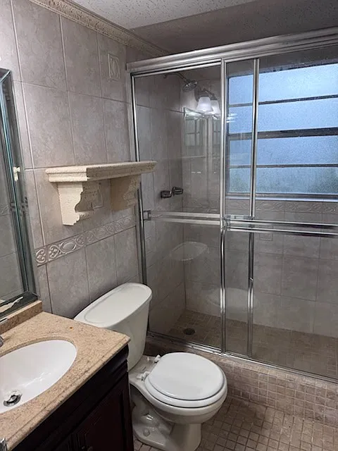 2 bed, 930 sqft, $1,990 — Photo 4