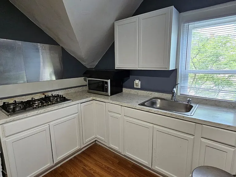 964 Atwells Ave #3 — Photo 5
