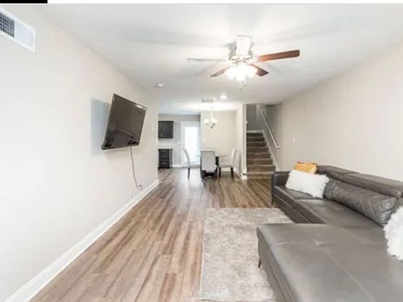 2nd image of 821 Lutz Ln