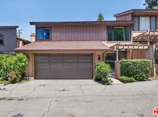 21 Northwoods Ln, Glendale, CA 91214