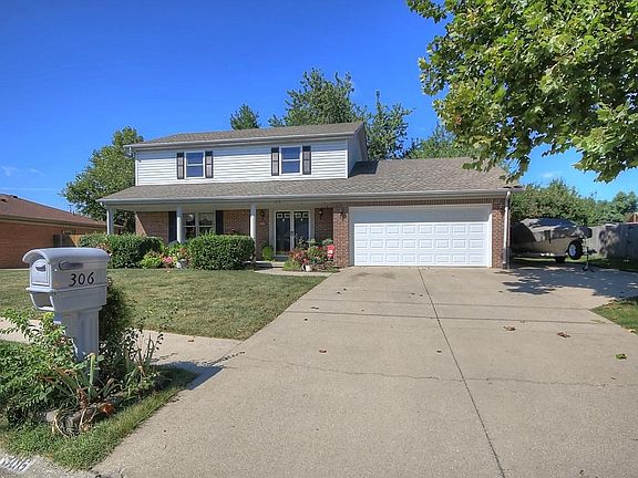 3rd image of 306 Saratoga Cir