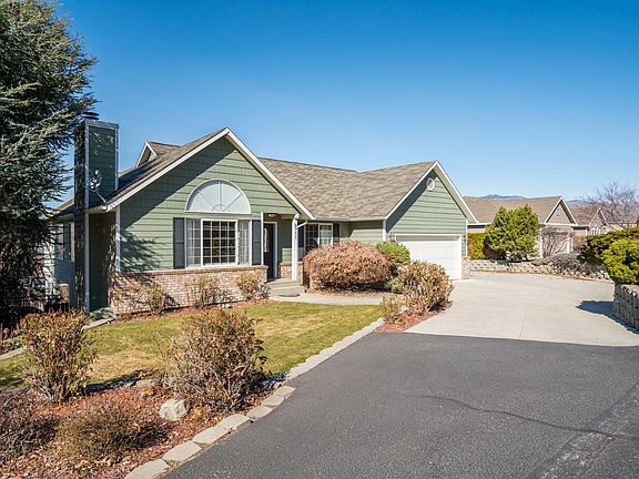 2nd image of 2711 Angel Ln