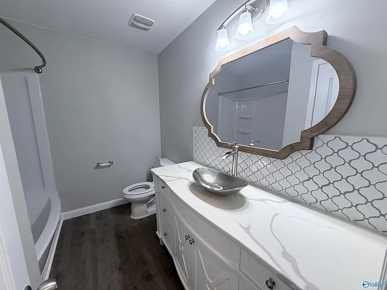 11114 Hillwood Dr SE — Photo 28