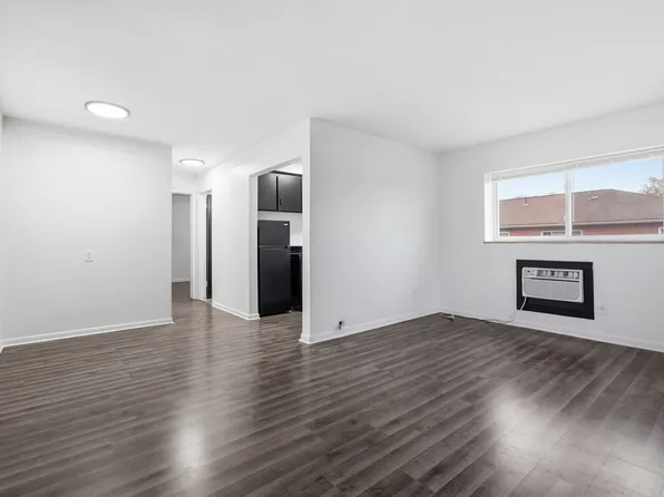 8227 Schaefer Hwy, Detroit, MI 48228