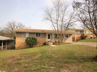 2206 N Berkley Dr, North Little Rock, AR 72118