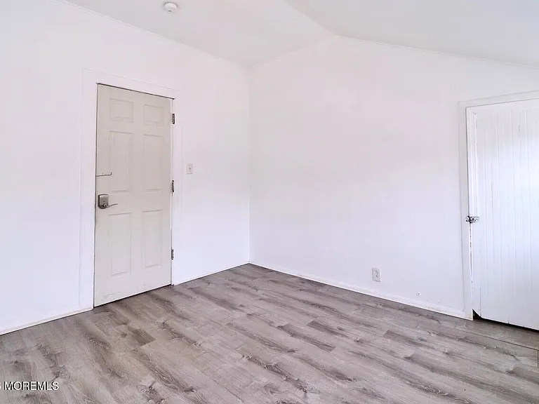80 Shore Blvd #2 — Photo 9
