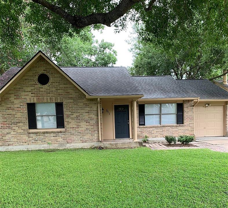 1st image of 511 Jeff Davis Dr