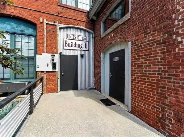1117 Douglas Ave #124, North Providence, RI 02904