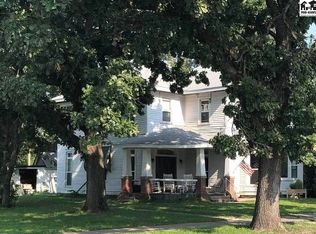 609 Main St, Florence, KS 66851