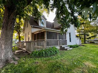 908 W Market St, Crawfordsville, IN 47933