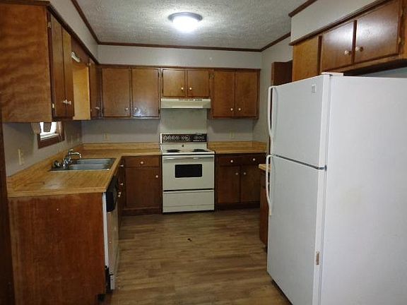 5th image of 3113 Sierra Ct