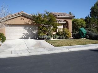55 Emerald Dunes Cir, Henderson, NV 89052