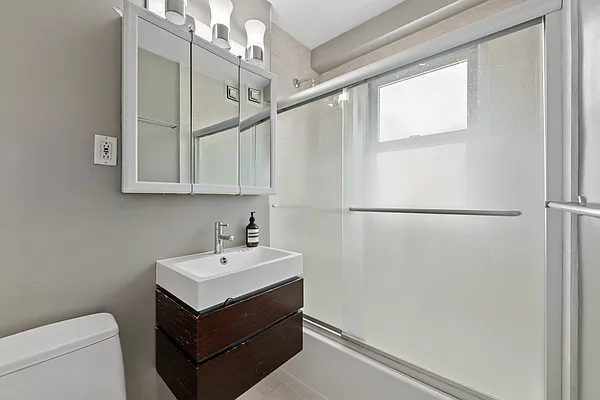 Sold by Douglas Elliman | media 5