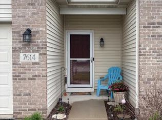 7614 E 111th Ln, Winfield, IN 46307