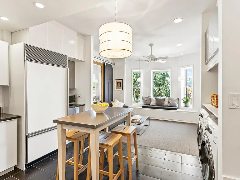 1829 5th St NW #Penthouse 3 — Photo 4