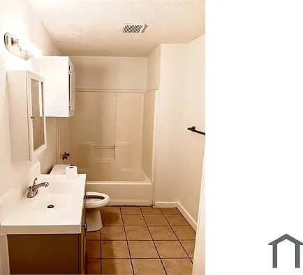 2809 Avenue M #2 — Photo 11