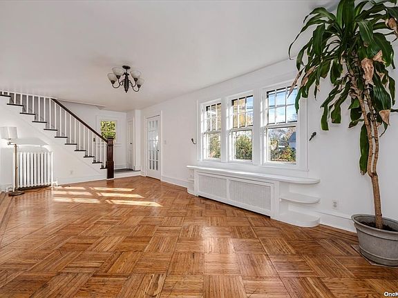 4th image of 20 Wood Ave