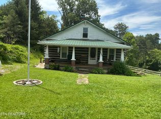 489 Wilson Rd, Speedwell, TN 37870