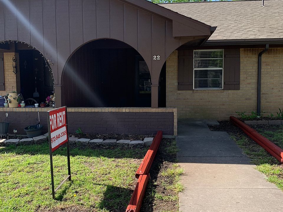Front porch entry