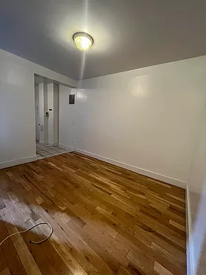 Rented by Vanderborgh Realty  | media 9